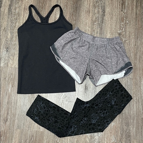 EUC Lululemon 3-piece Matching Bundle. Size 8 - Picture 1 of 14